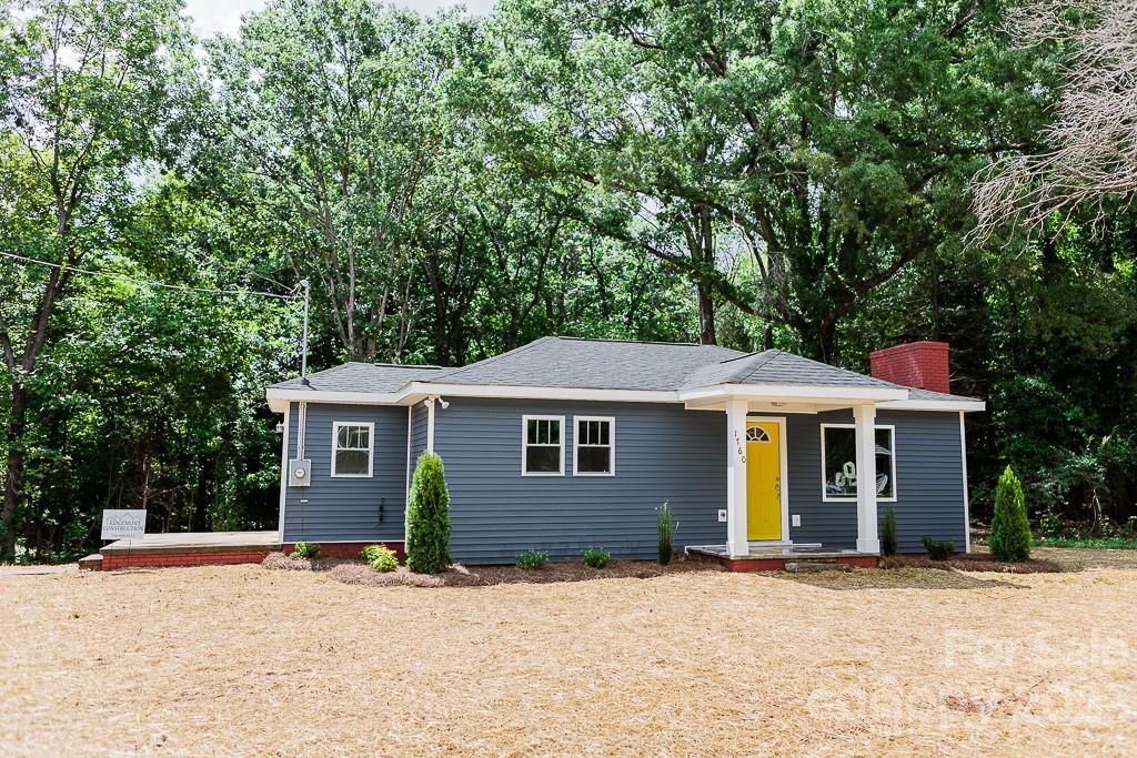 1760 Shearers Road Davidson, NC 28036 - Photo 3 of 18 Gallery Image 3