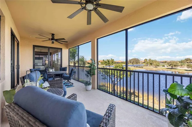 $427,000 | 10788 Tarflower Drive, Unit 202, Venice, FL 34293