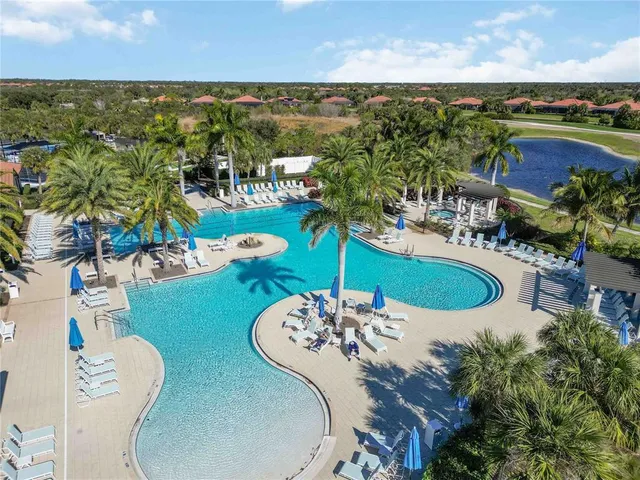 $427,000 | 10788 Tarflower Drive, Unit 202, Venice, FL 34293