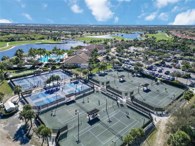 $427,000 | 10788 Tarflower Drive, Unit 202, Venice, FL 34293