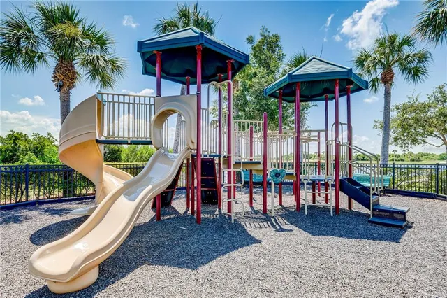 $427,000 | 10788 Tarflower Drive, Unit 202, Venice, FL 34293