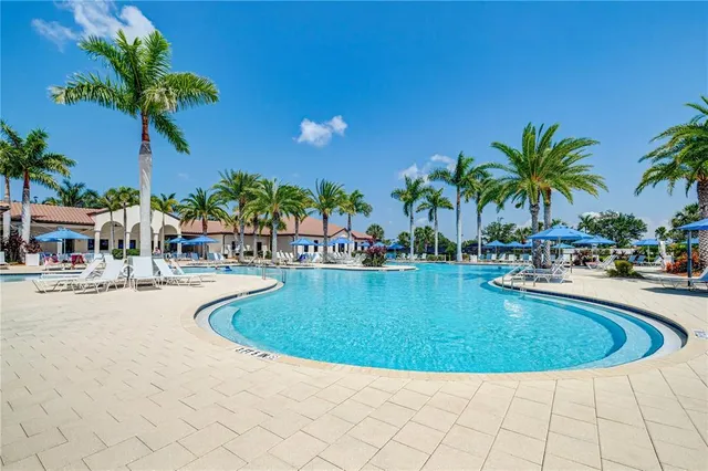 $427,000 | 10788 Tarflower Drive, Unit 202, Venice, FL 34293