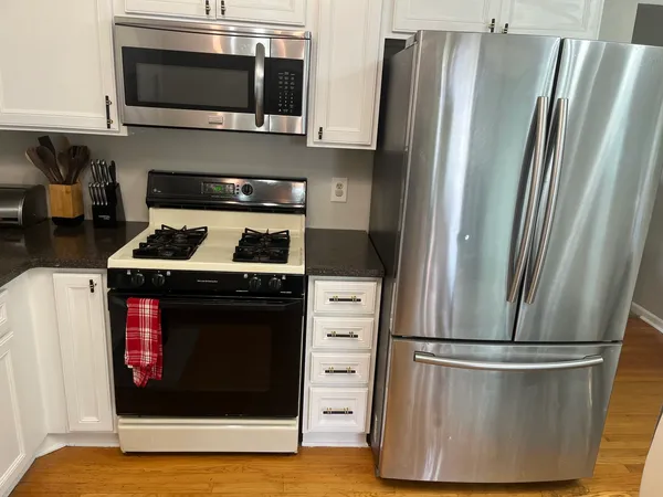 $275,900 | 109 Suelynn Drive, Normal, IL 61761