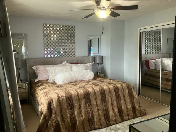 $259,900 | 109 Suelynn Drive, Normal, IL 61761