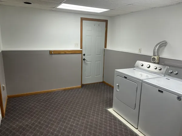 $259,900 | 109 Suelynn Drive, Normal, IL 61761