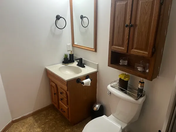 $259,900 | 109 Suelynn Drive, Normal, IL 61761