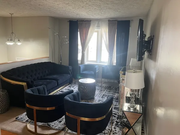 $275,900 | 109 Suelynn Drive, Normal, IL 61761