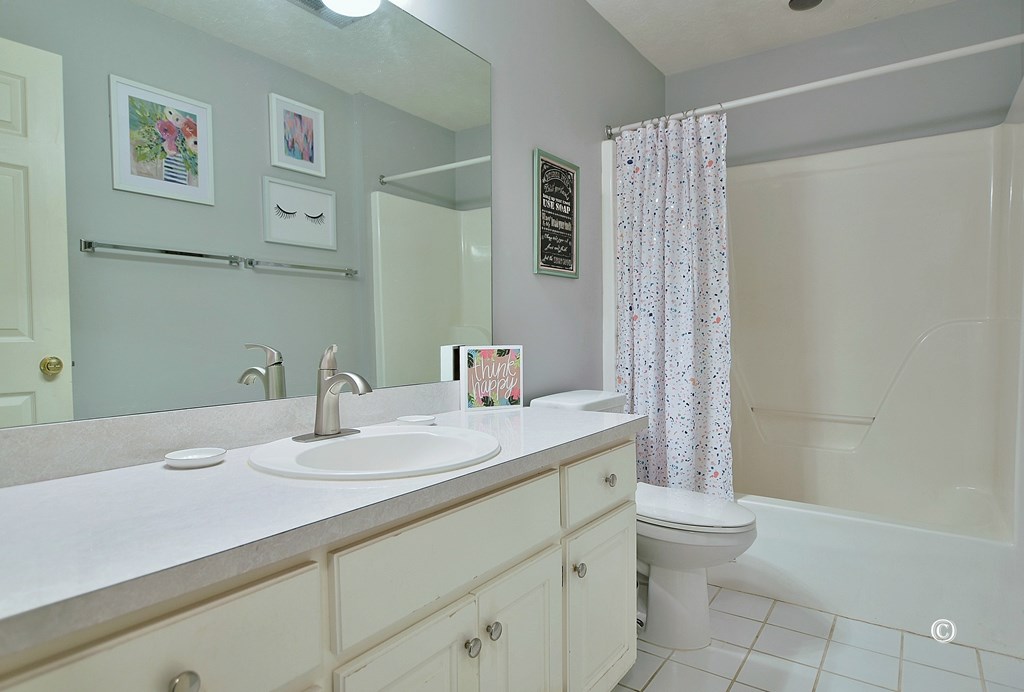 4926 Cedar Ridge Court Columbus, GA 31909 - Photo 16 of 25 Hall bath
