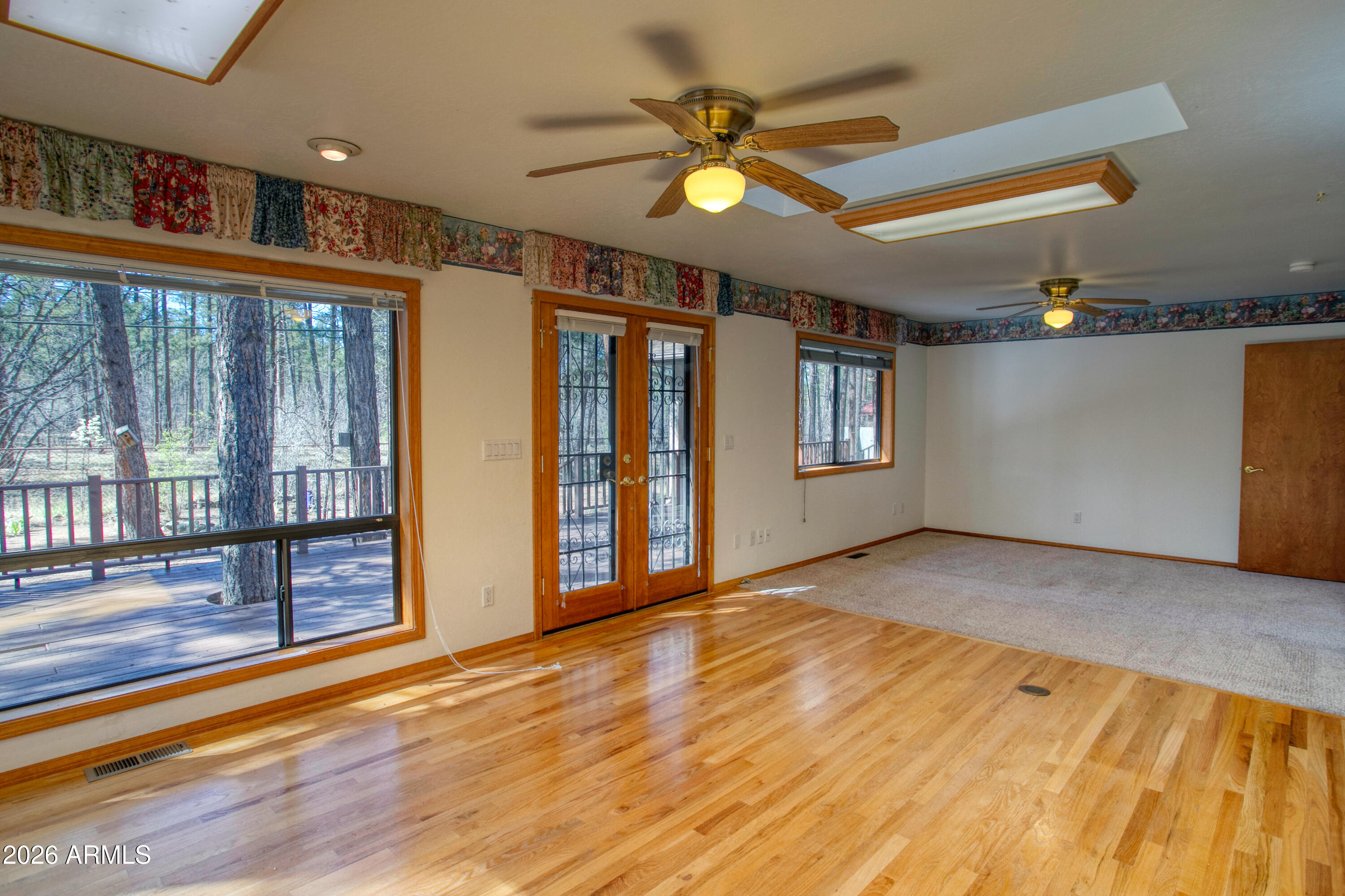 71 East Turkey Track Lane Pinetop, AZ 85935 - Photo 19 of 50 a view of an empty room
