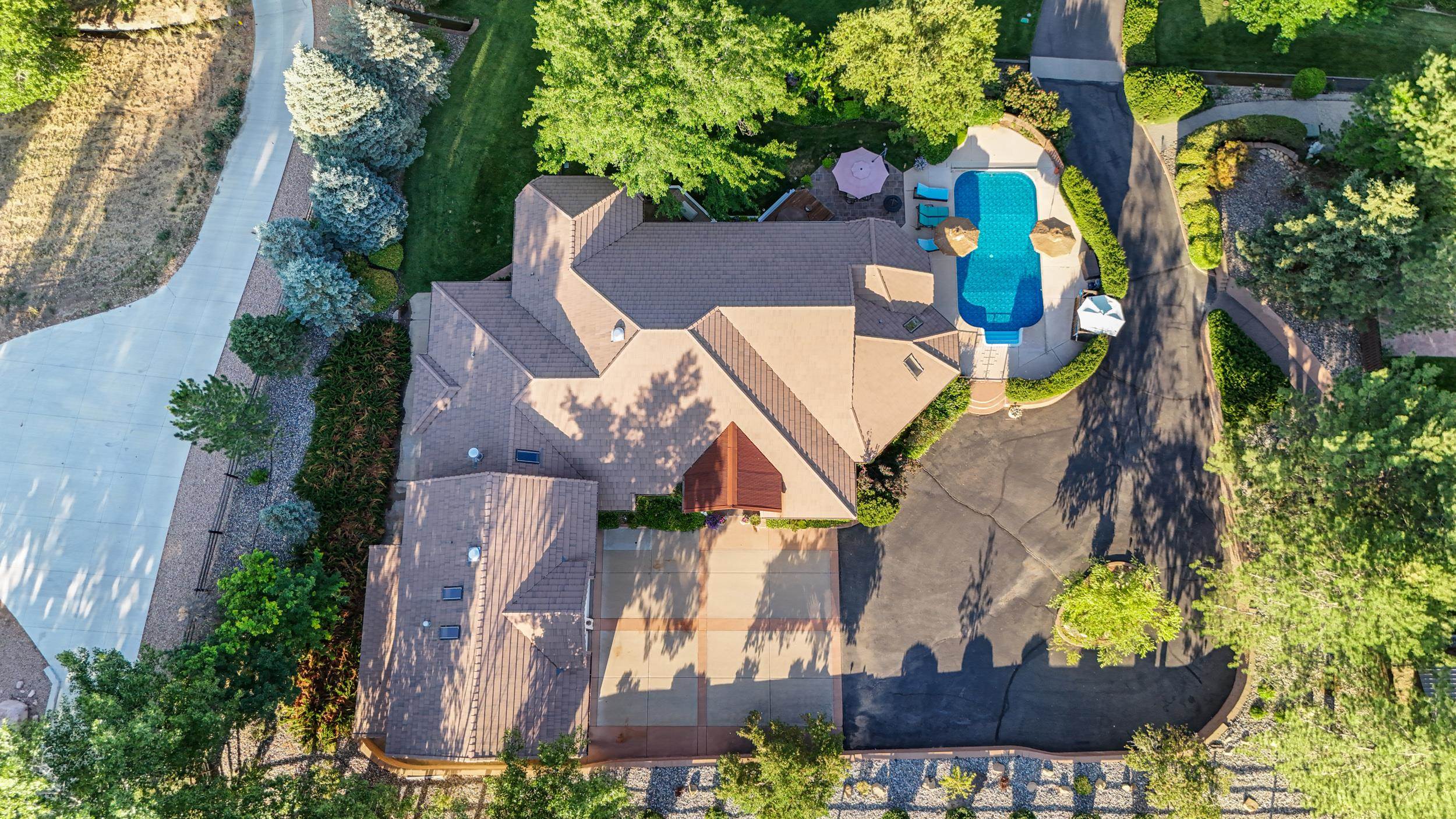 815 25 Road Grand Junction, CO 81505 - Photo 41 of 42 an aerial view of a house with outdoor space and street view