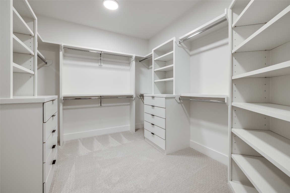 2630 Peckham Street Houston, TX 77098 - Photo 39 of 50 a view of an empty walk in closet