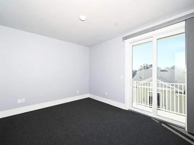 $865,000 | 516 Laurel Park Drive, Sarasota, FL 34236