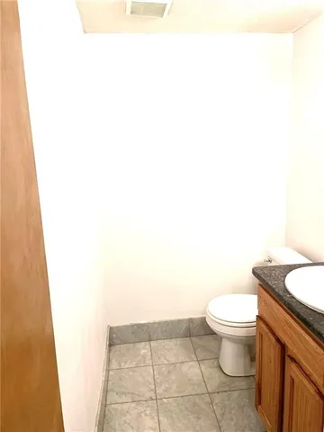 $1,475 | 724 Vouray Drive, Unit B, Kenner, LA 70065