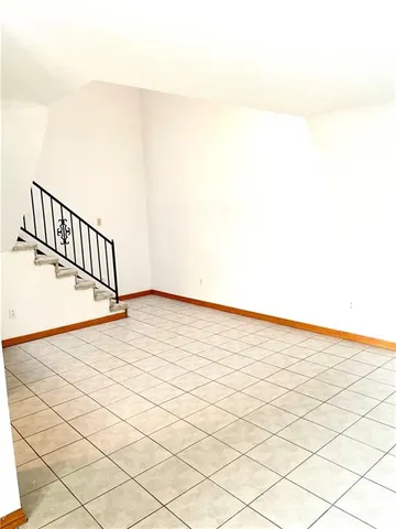 $1,475 | 724 Vouray Drive, Unit B, Kenner, LA 70065