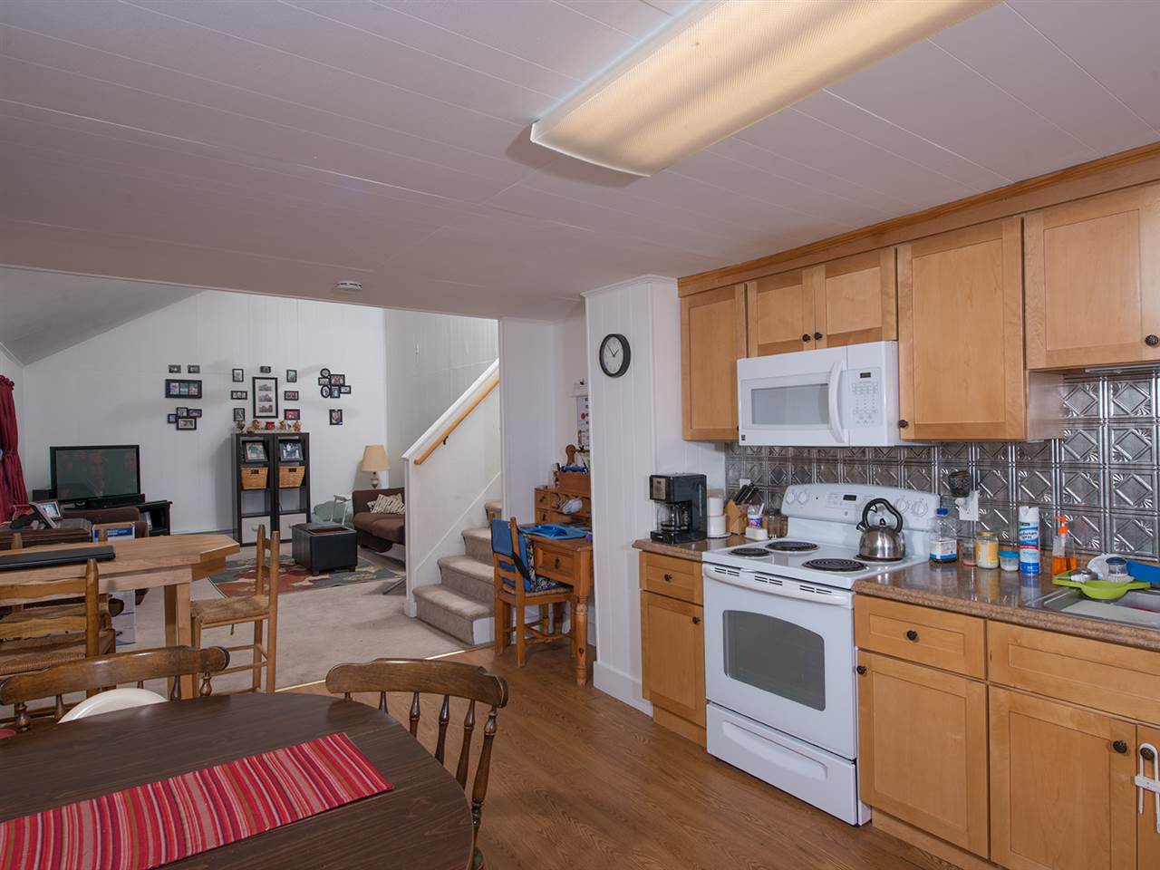 26 Stevenson Road Kittery, ME 03904 - Photo 3 of 26 Gallery Image 3