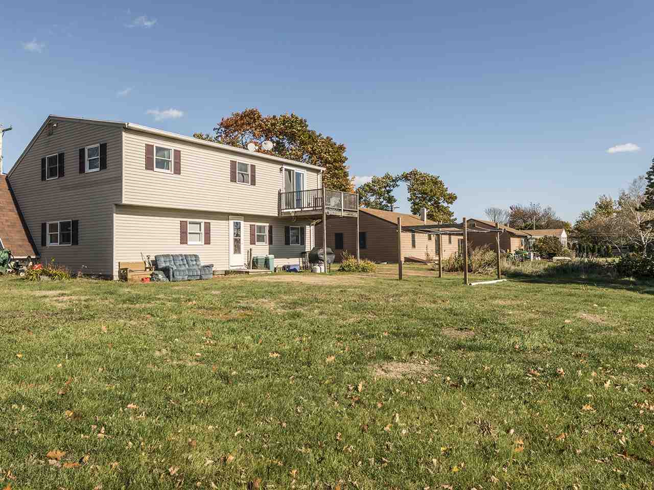 26 Stevenson Road Kittery, ME 03904 - Photo 8 of 26 Gallery Image 8