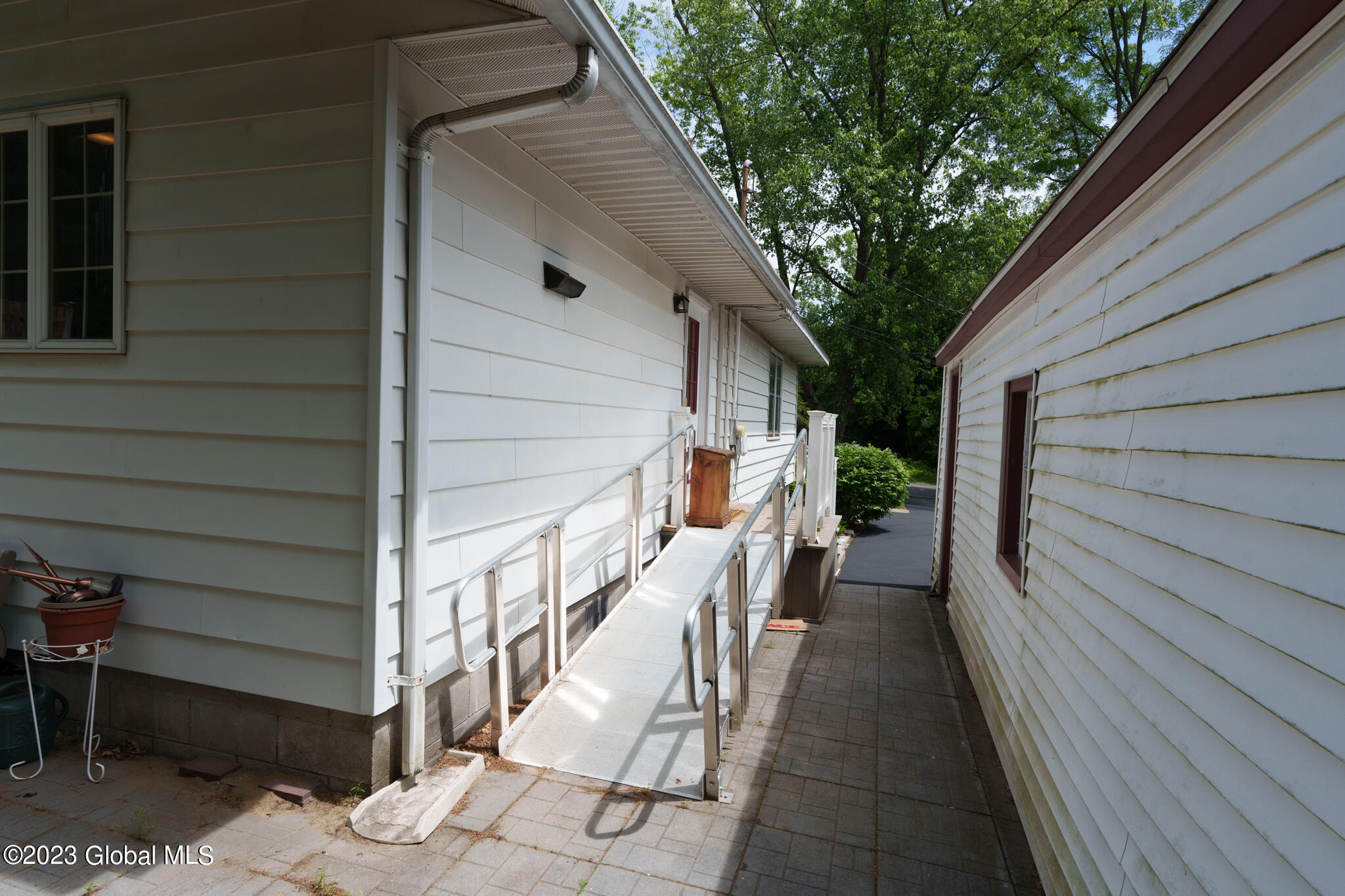 10 Tice Road Guilderland, NY 12203 - Photo 15 of 16 051-10-Tice-Rd