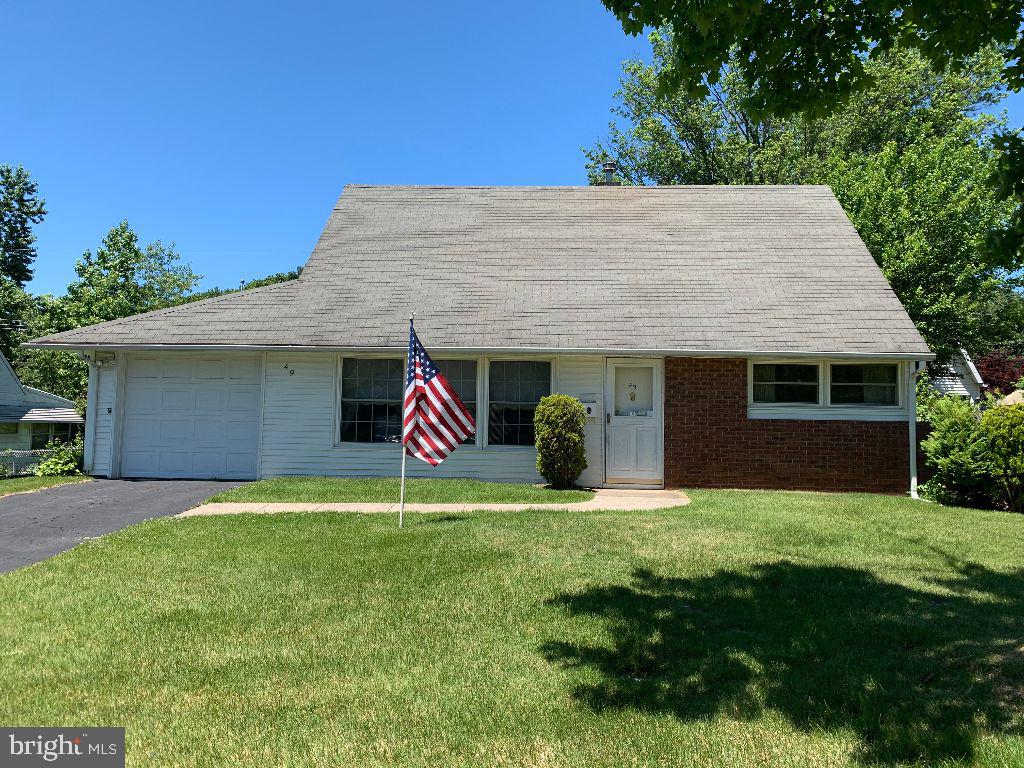 49 Harrow Road Levittown, PA 19056 - Photo 1 of 22 Welcome to 49 Harrow Rd!