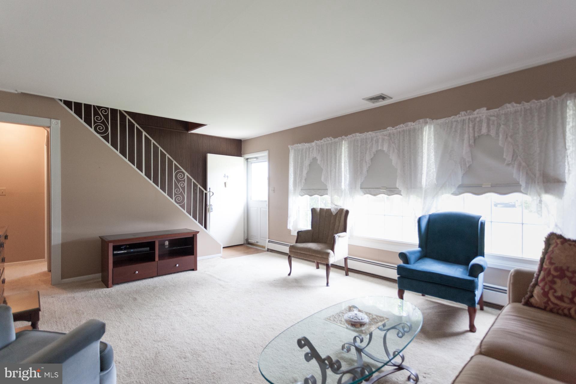 49 Harrow Road Levittown, PA 19056 - Photo 3 of 22 Spacious living room
