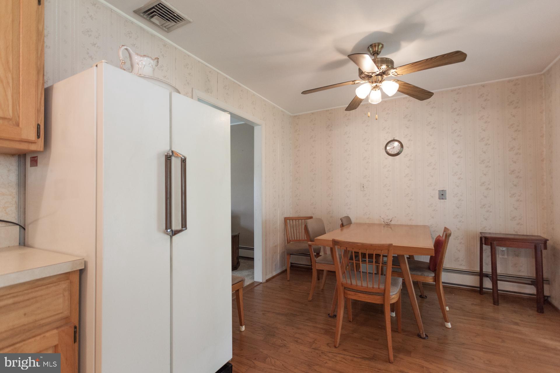 49 Harrow Road Levittown, PA 19056 - Photo 9 of 22 Gallery Image 9
