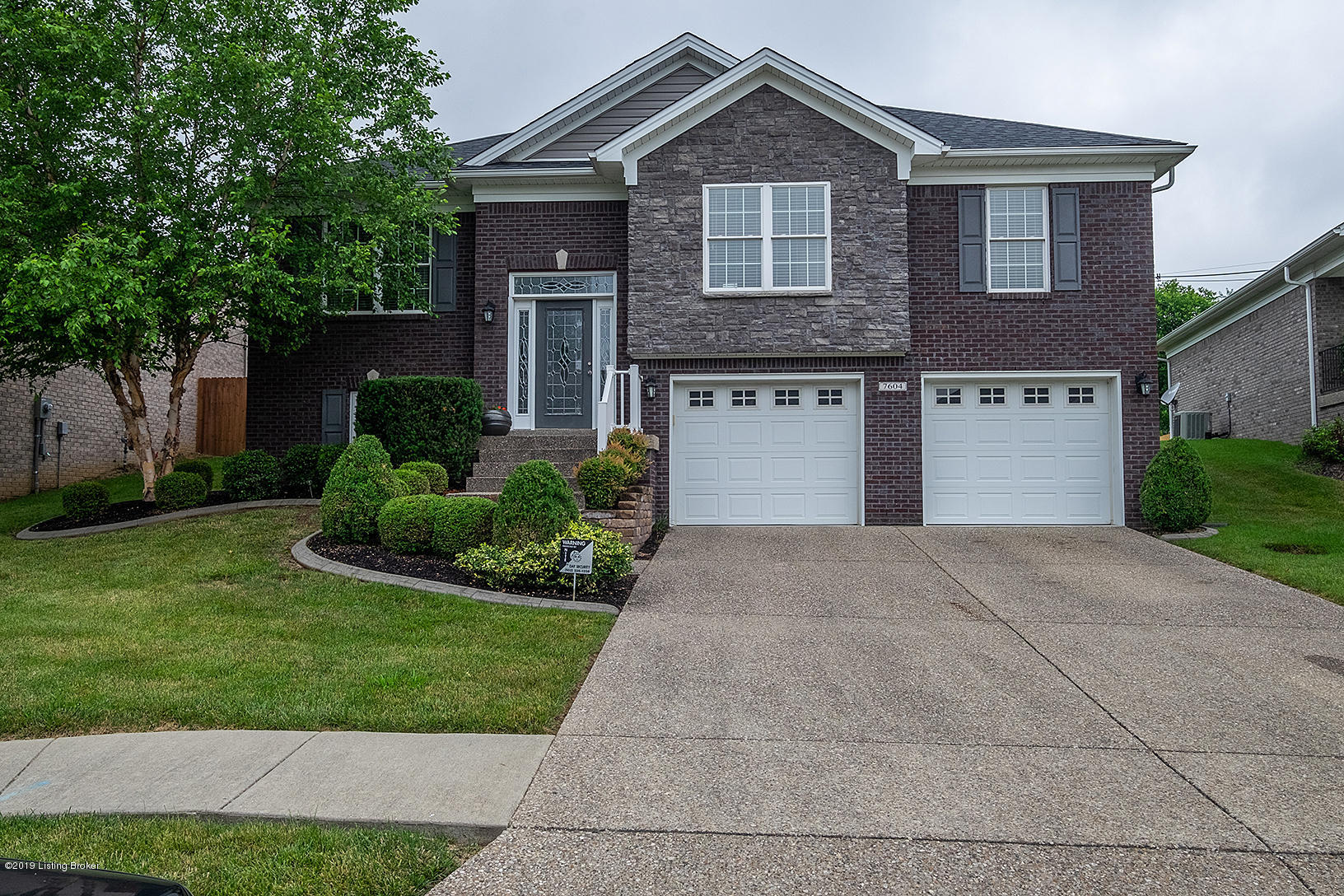 7604 Pavilion Park Road Louisville, KY 40214 - Photo 1 of 1 7604 Pavilion Park Rd