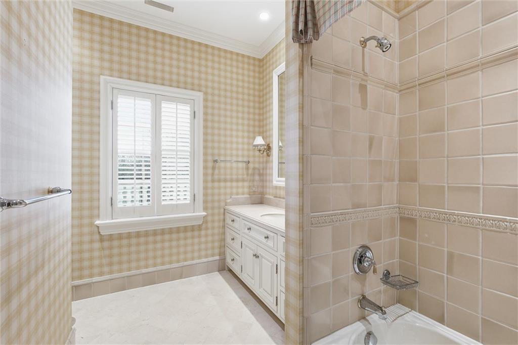 17960 South Bond Street Overland Park, KS 66013 - Photo 39 of 61