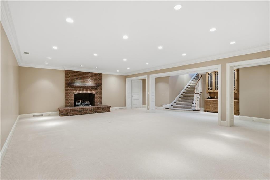 17960 South Bond Street Overland Park, KS 66013 - Photo 40 of 61