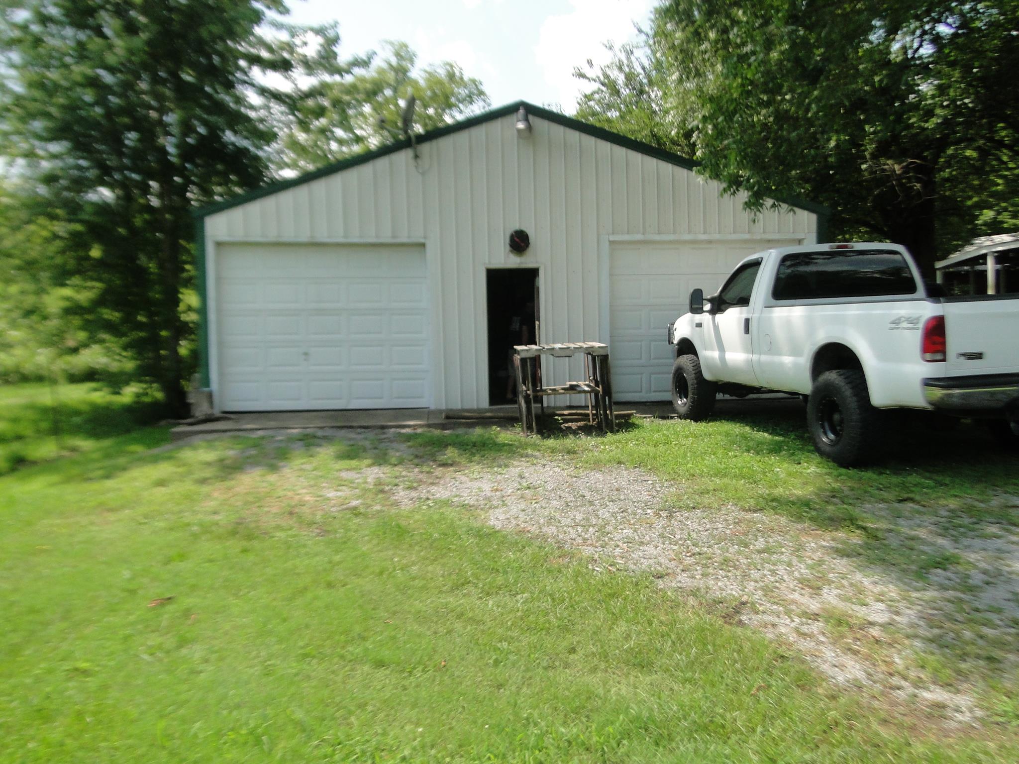 1299 Cortner Road Wartrace, TN 37183 - Photo 13 of 20 Gallery Image 13