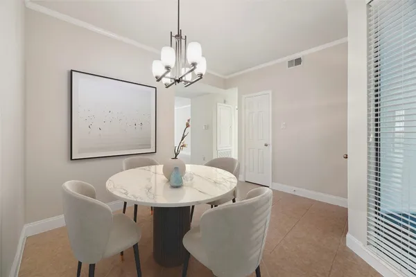 $249,000 | 5220 Weslayan Street, Unit 109, Houston, TX 77005