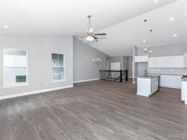 $479,900 | 2923 Kehrswood Court, Maryville, IL 62062