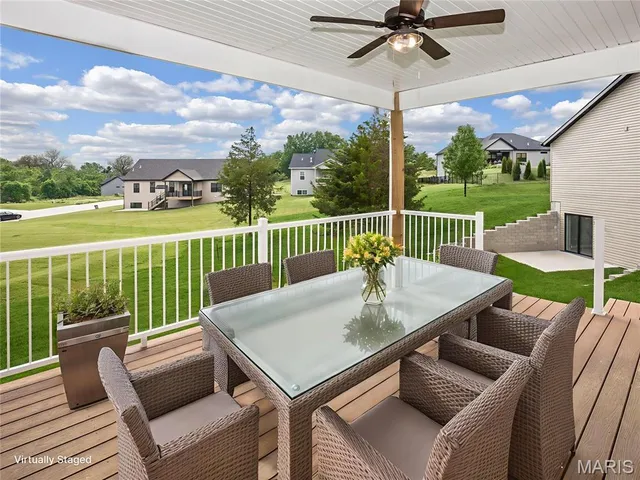 $479,900 | 2923 Kehrswood Court, Maryville, IL 62062