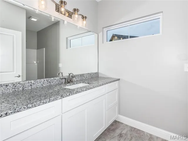 $479,900 | 2923 Kehrswood Court, Maryville, IL 62062