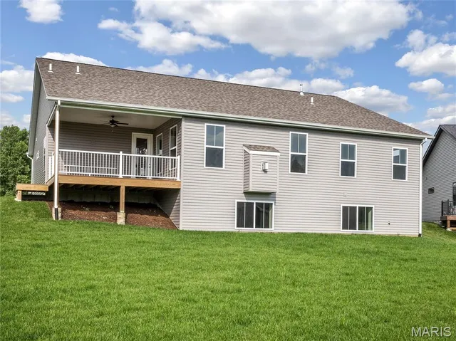 $479,900 | 2923 Kehrswood Court, Maryville, IL 62062