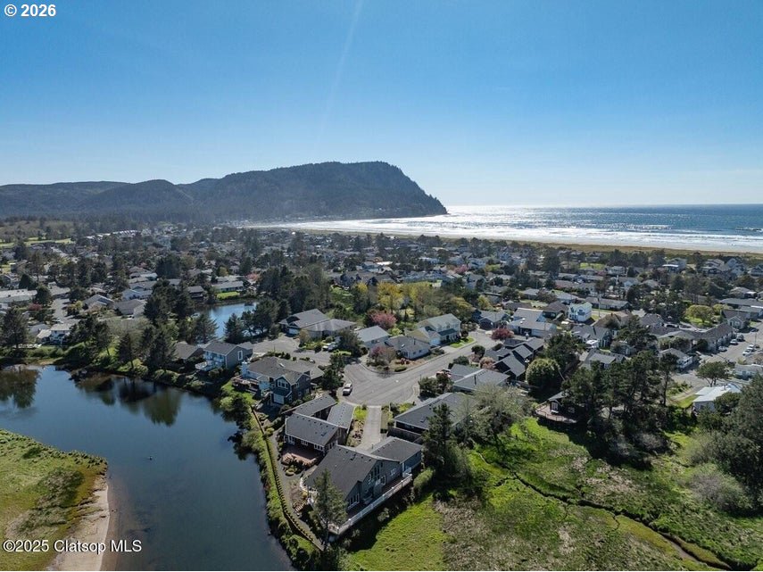 500 Farrell Court Seaside, OR 97138 - Photo 2 of 32