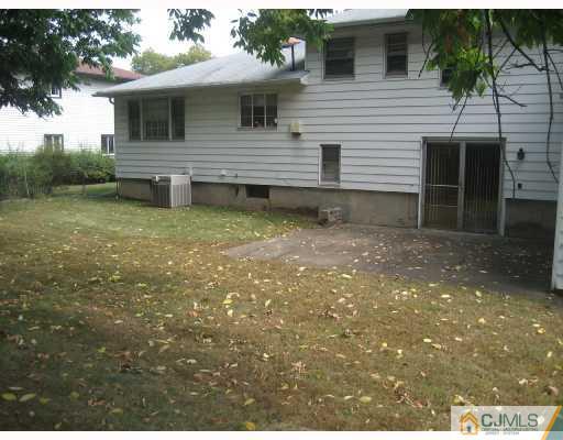 26 Brookfall Road Edison, NJ 08817 - Photo 8 of 8 Gallery Image 8