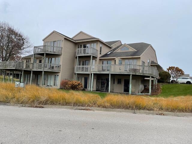 3712 Channel View Point Muskegon, MI 49441 - Photo 1 of 39 IMG_4660
