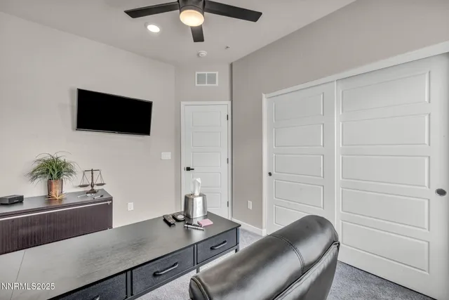 $3,200 | 150 Rissone Lane, Reno, NV 89503