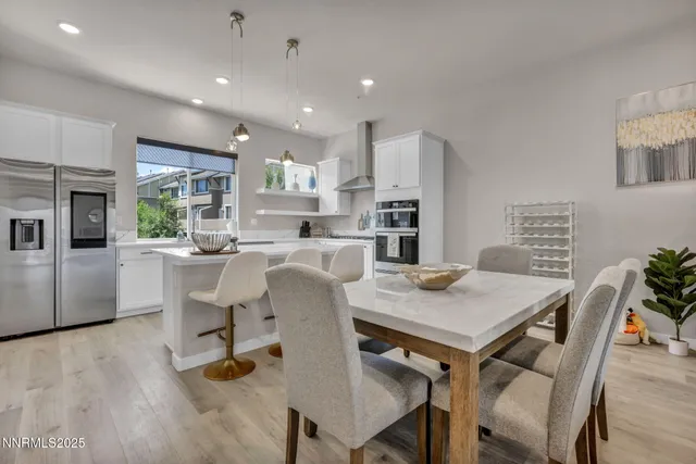 $3,200 | 150 Rissone Lane, Reno, NV 89503