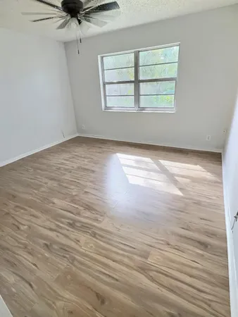 $1,700 | 1100 Northwest 87th Avenue, Unit 208, Coral Springs, FL 33071