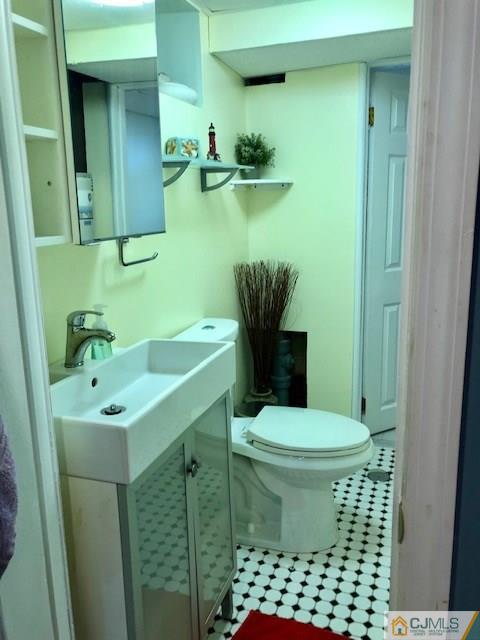 151 Tunison Road New Brunswick, NJ 08901 - Photo 18 of 20 Gallery Image 18