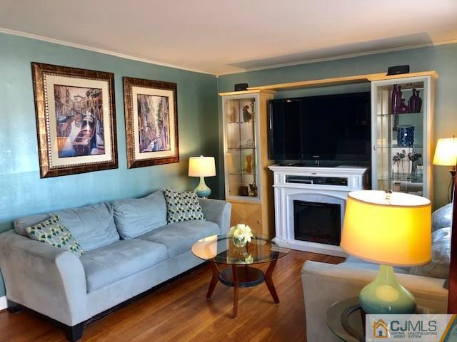 151 Tunison Road New Brunswick, NJ 08901 - Photo 4 of 20 Gallery Image 4