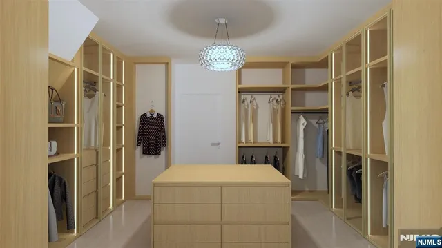 $7,800,000 | 90 Essex Drive, Tenafly, NJ 07670