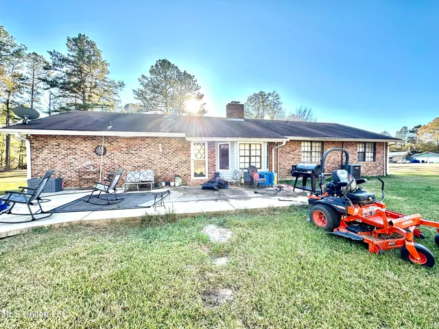$199,000 | 2175 Warren Road Southeast, Brookhaven, MS 39601