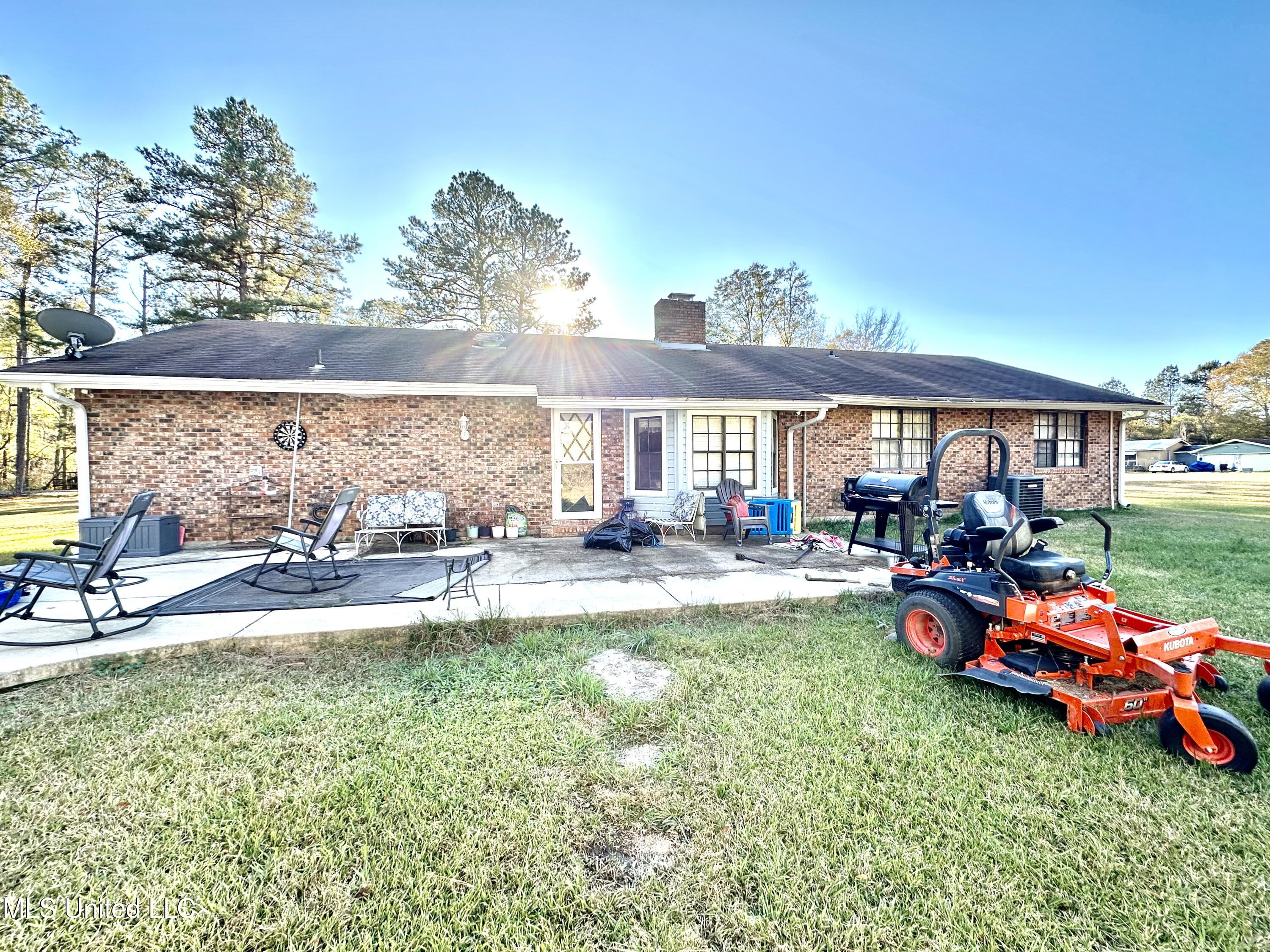 2175 Warren Road Southeast Brookhaven, MS 39601 - Photo 7 of 23 rear view