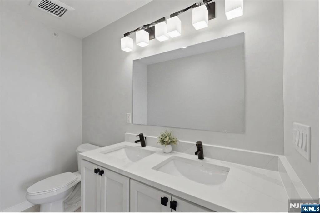 91 Union Street, Unit 4B Lodi, NJ 07644 - Photo 10 of 13