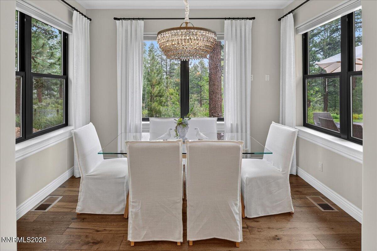 5096 Bordeaux Court Reno, NV 89511 - Photo 25 of 70 a living room with furniture and large windows