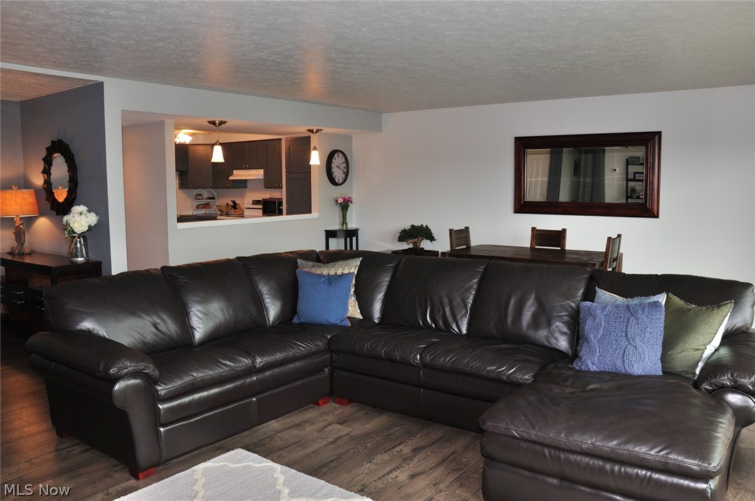 22555 Center Ridge Road, Unit 405 Rocky River, OH 44116 - Photo 12 of 28 Gallery Image 12