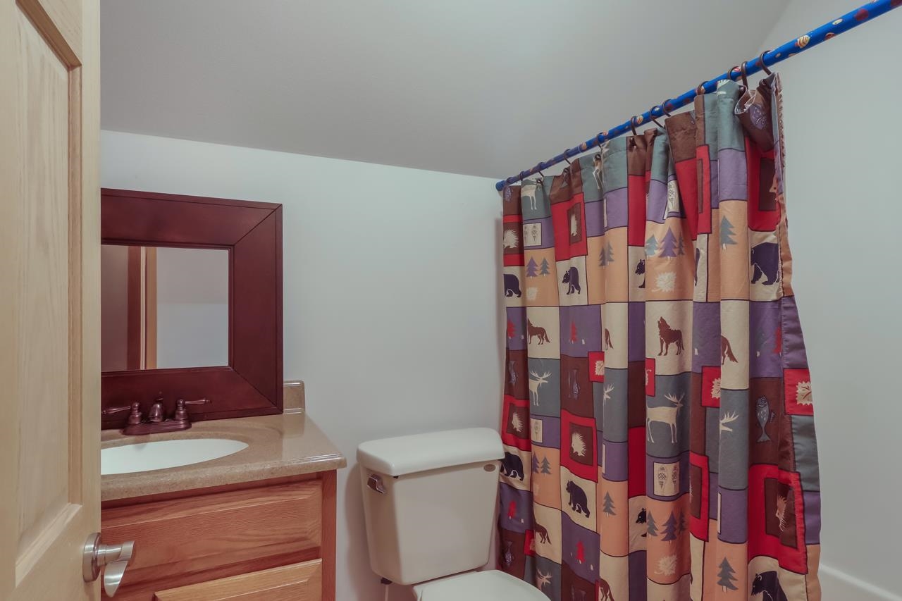 16275 Aletha Road Interlochen, MI 49643 - Photo 35 of 44 1911907-34.JPG
