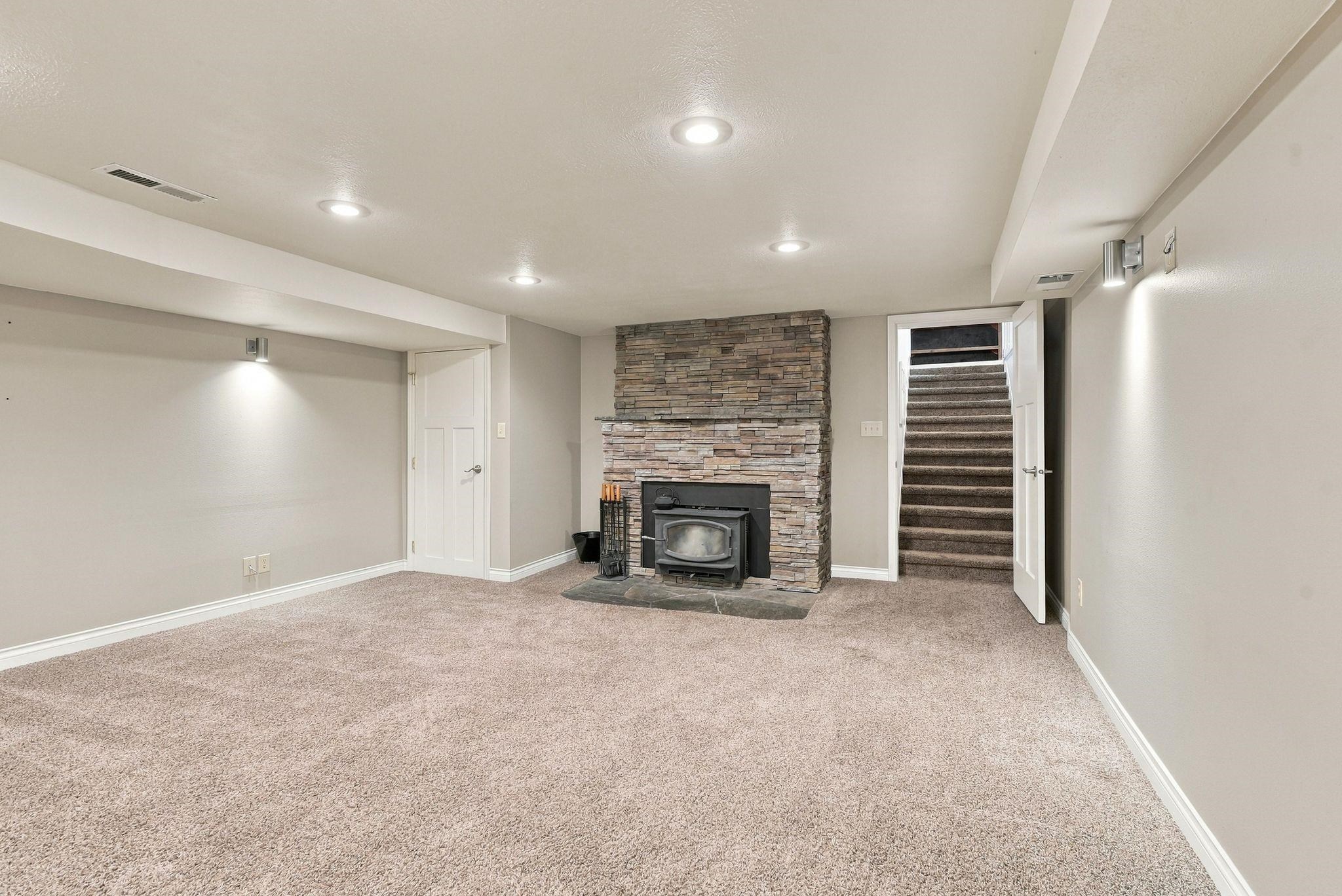 307 West Graves Road Spokane, WA 99218 - Photo 34 of 50 Gallery Image 34