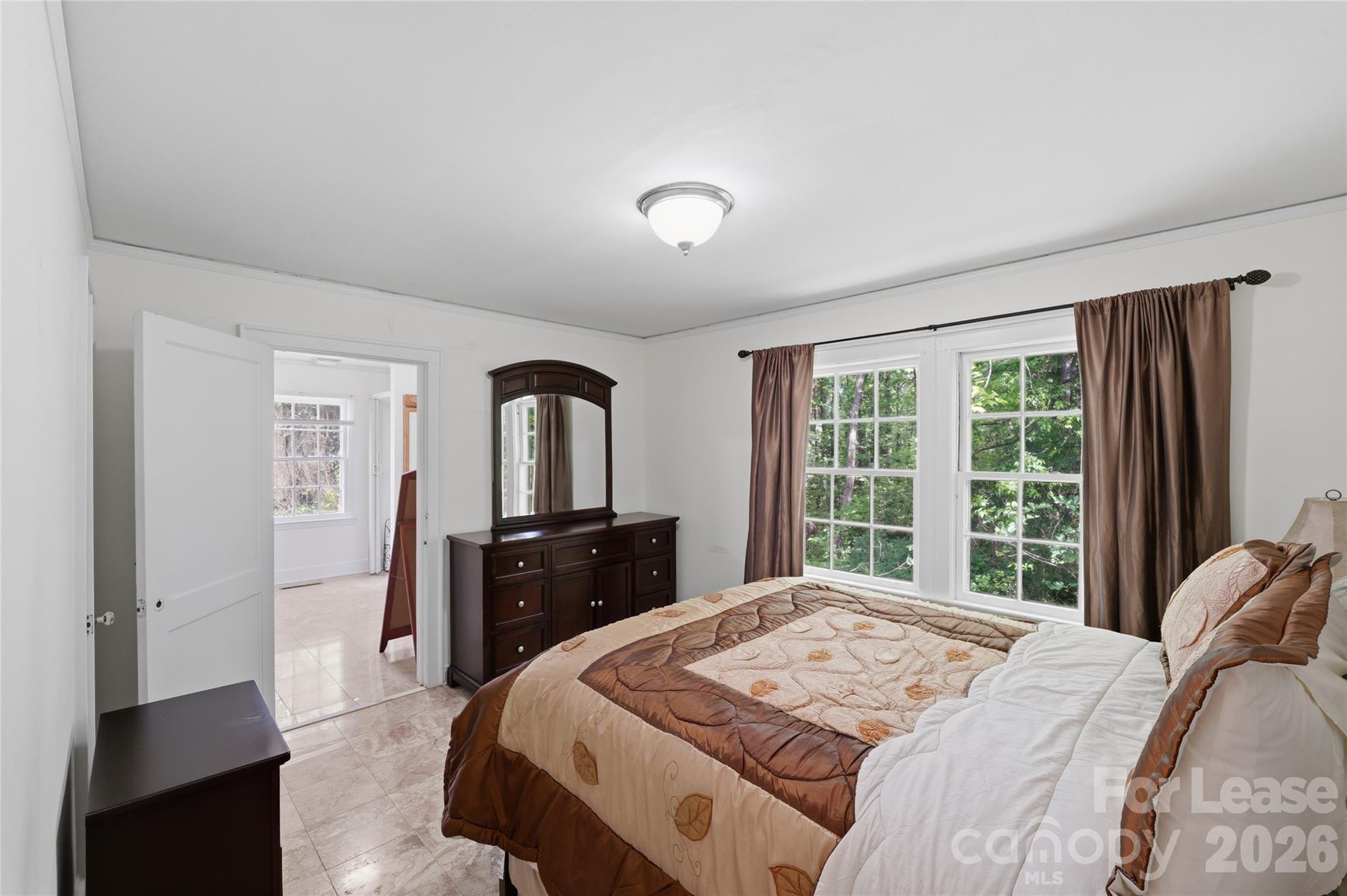 3120 Baucom Road Charlotte, NC 28269 - Photo 4 of 26